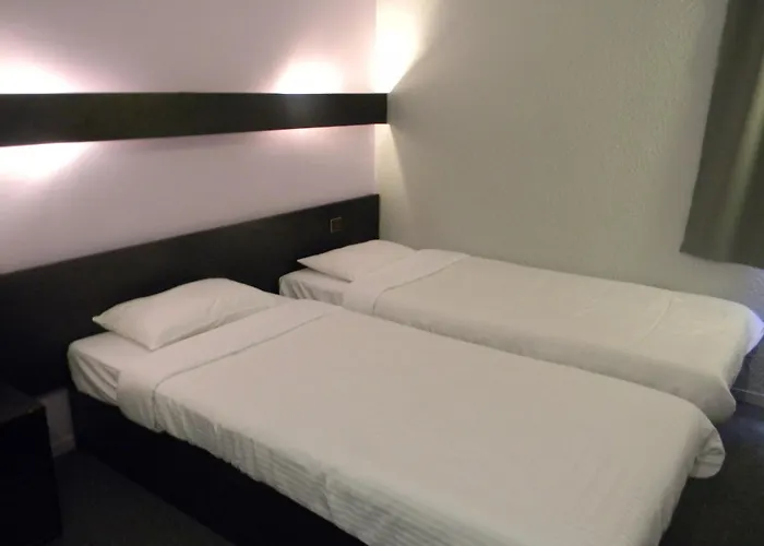 Class-Hotel
